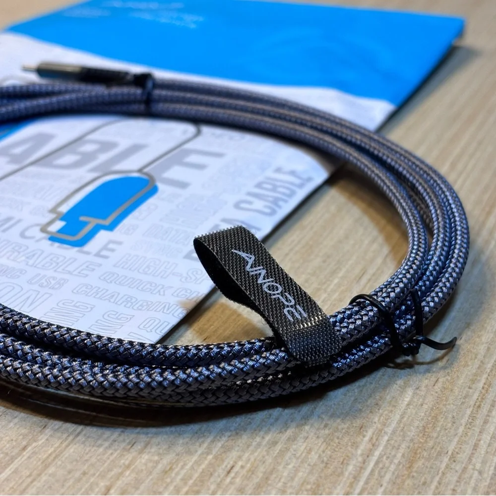 Ainope C to C Braided Elbow Cable